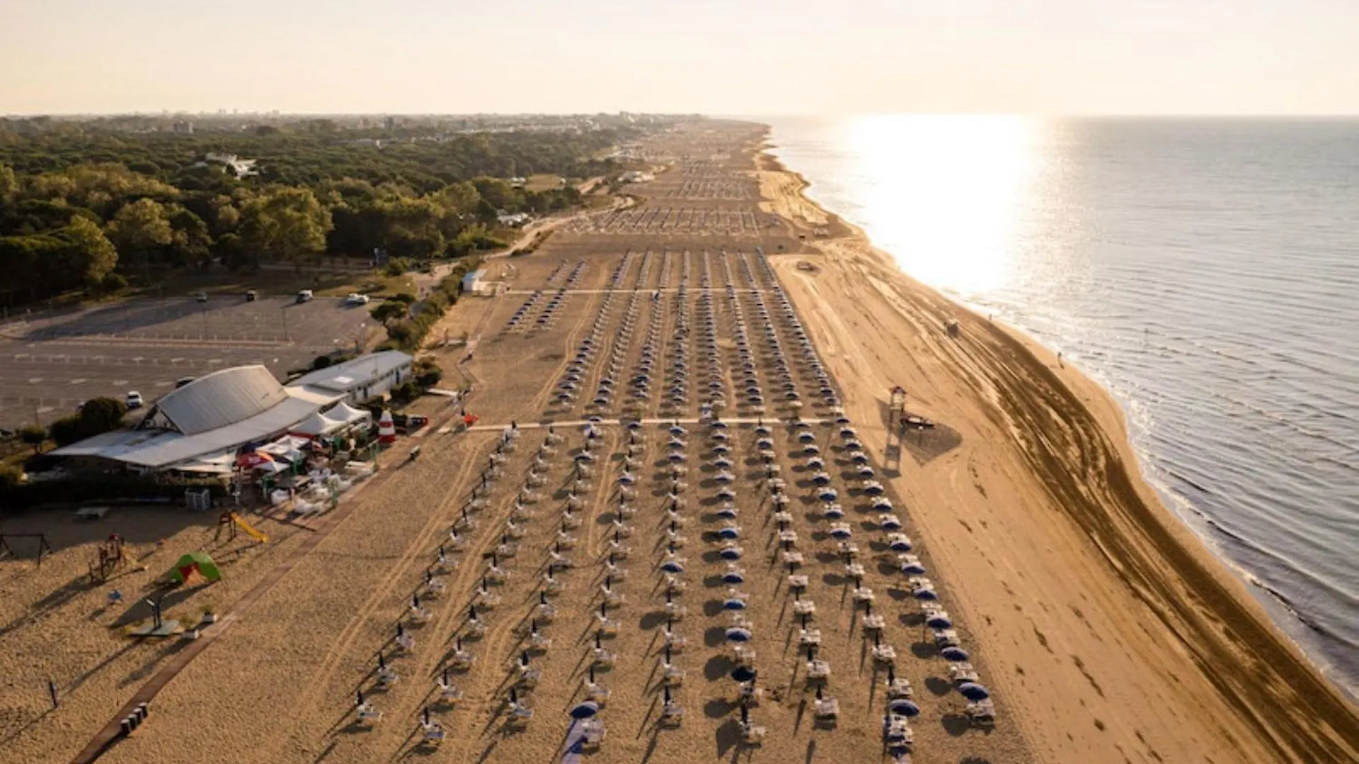 Apartmán Seaside Studio With Poolside Retreat Bibione